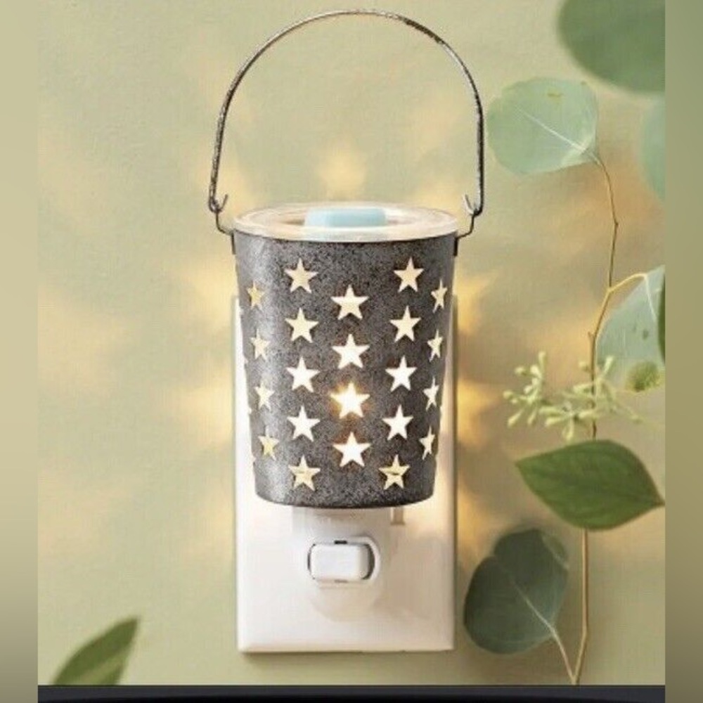 🩷🆕🩷  Seeing Stars Mini Scentsy Warmer